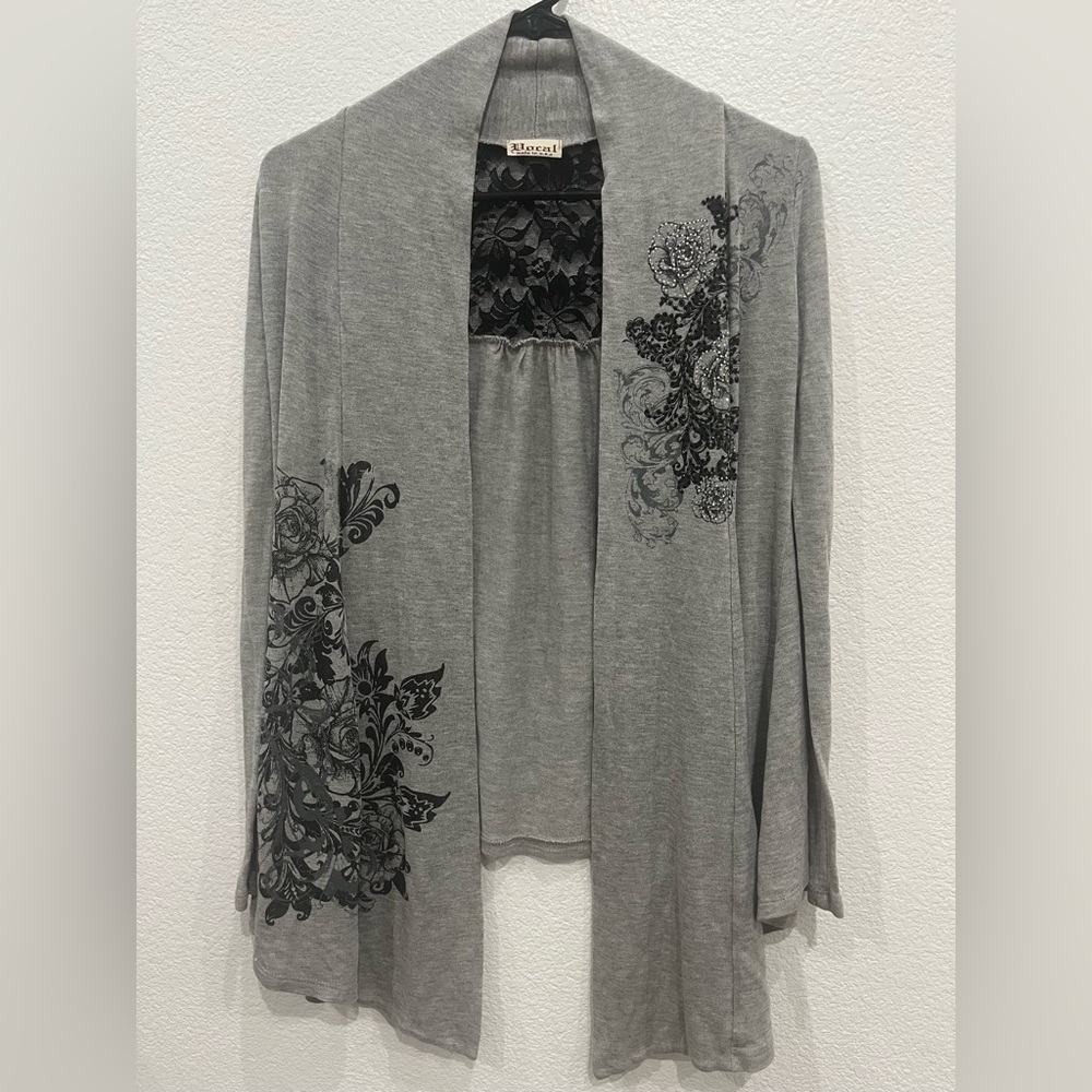 Docal Size S Grey & Black Embellished Open Front Cardigan. - Picture 5 of 11